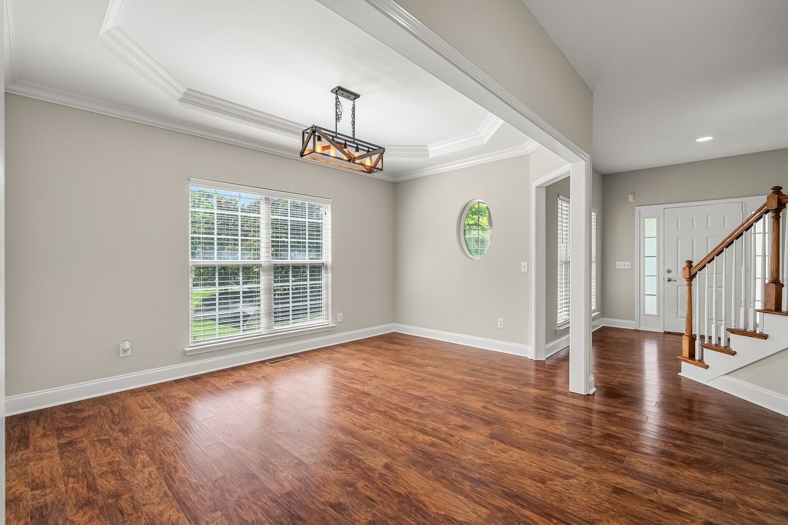 Dining Room -Call Ben Young 615-415-7855